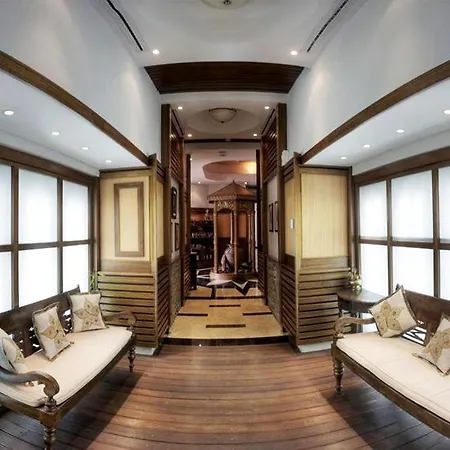 Апартамент Emerald Beach Resort & Spa *